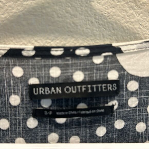 URBAN OUTFITTERS Puff Sleeve Wrap Front Floral Jocelyn Mini Dress - sz S - Picture 6 of 7